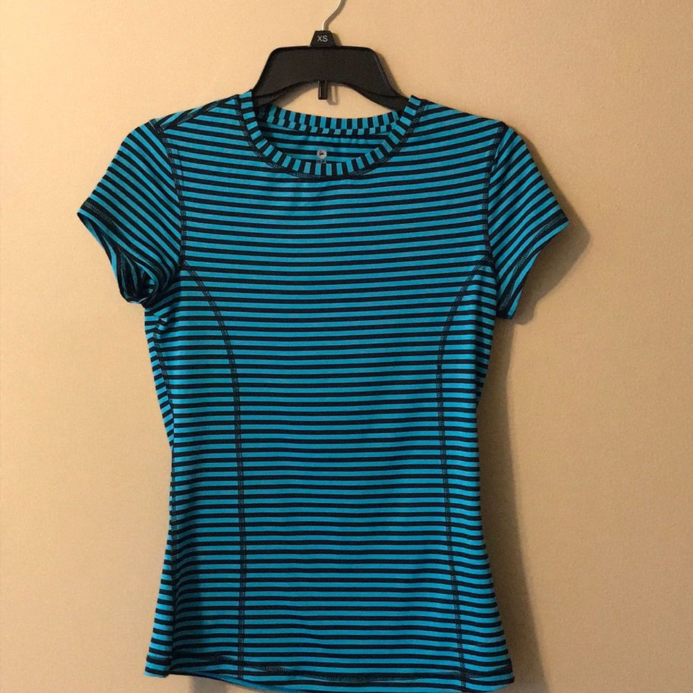 90 degrees exercise shirt